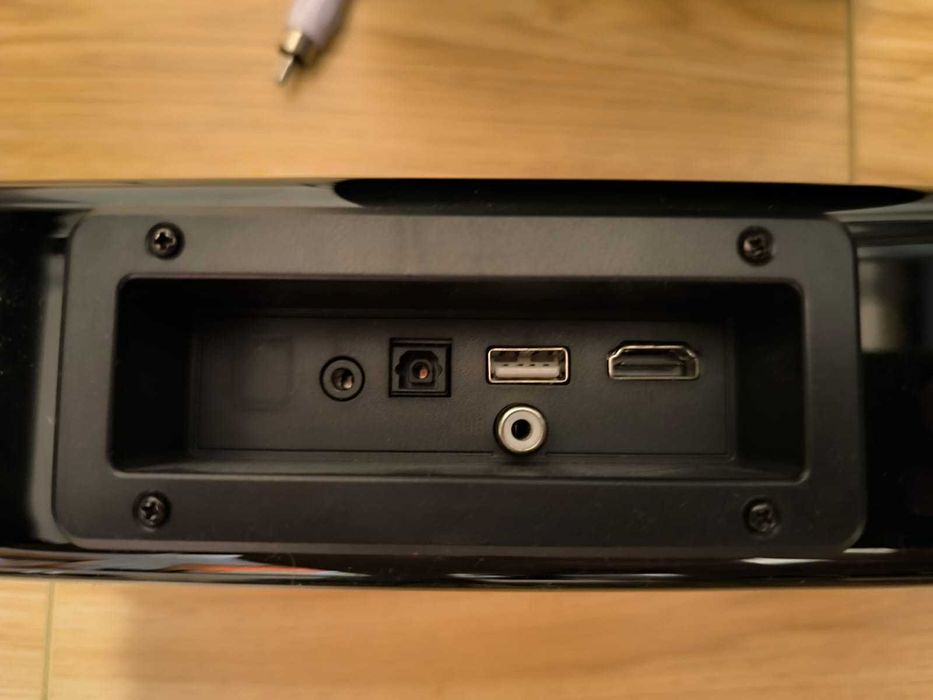 Soundbar subwoofer Larksound mini sistem audio Philips Fw C220