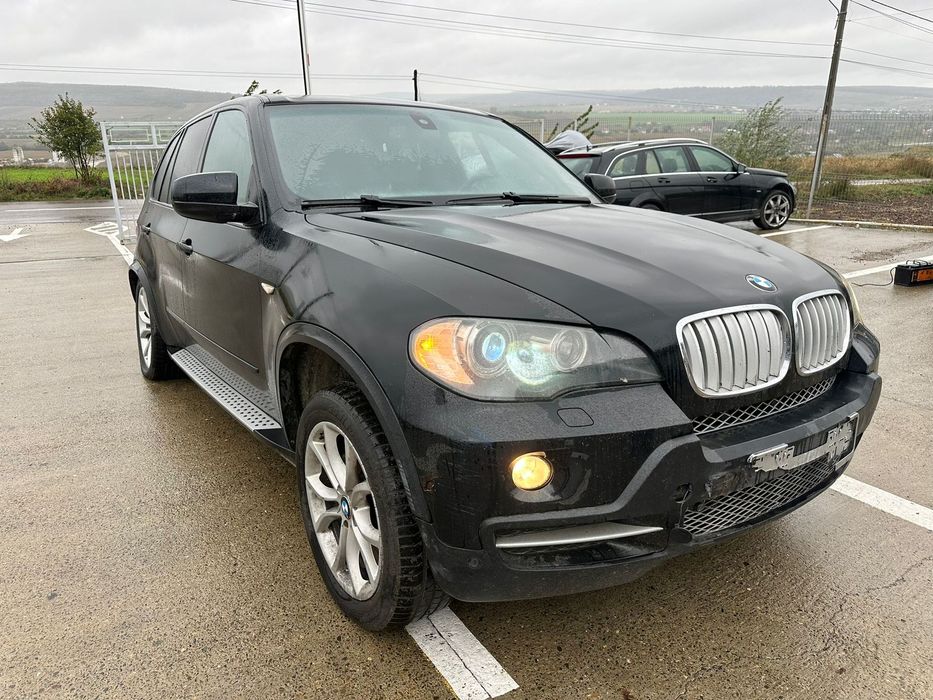Dezmembrez / Dezmembrari / Piese / Accesorii Bmw x5 e70 negru 2008 3.0 306d3 volan stanga