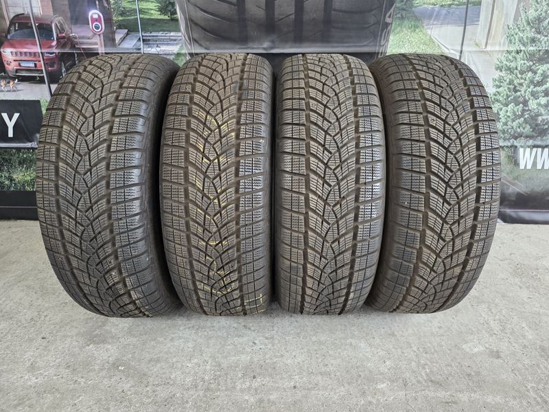 235/60/18 GOODYEAR 4бр