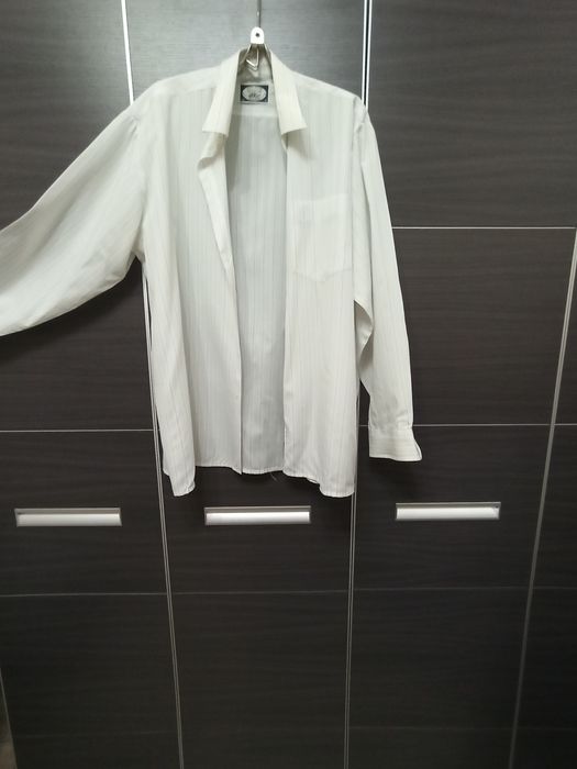 Продам мужские рубашки б/у.