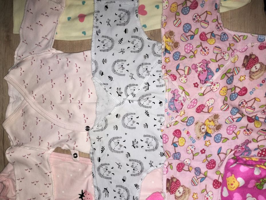 Одежда для новорожденной девочке