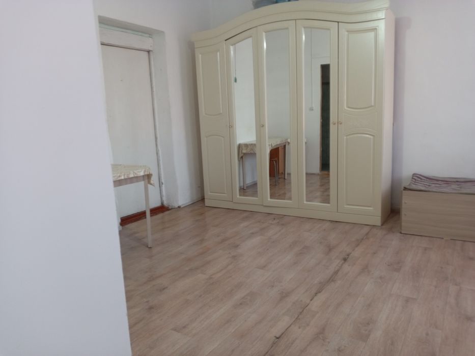 Сдается комната 27 кв м