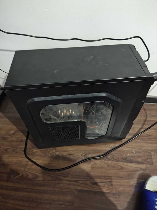 PC i7-5820K | 16GB DDR4 | SSD + 1TB | NVIDIA GT 730