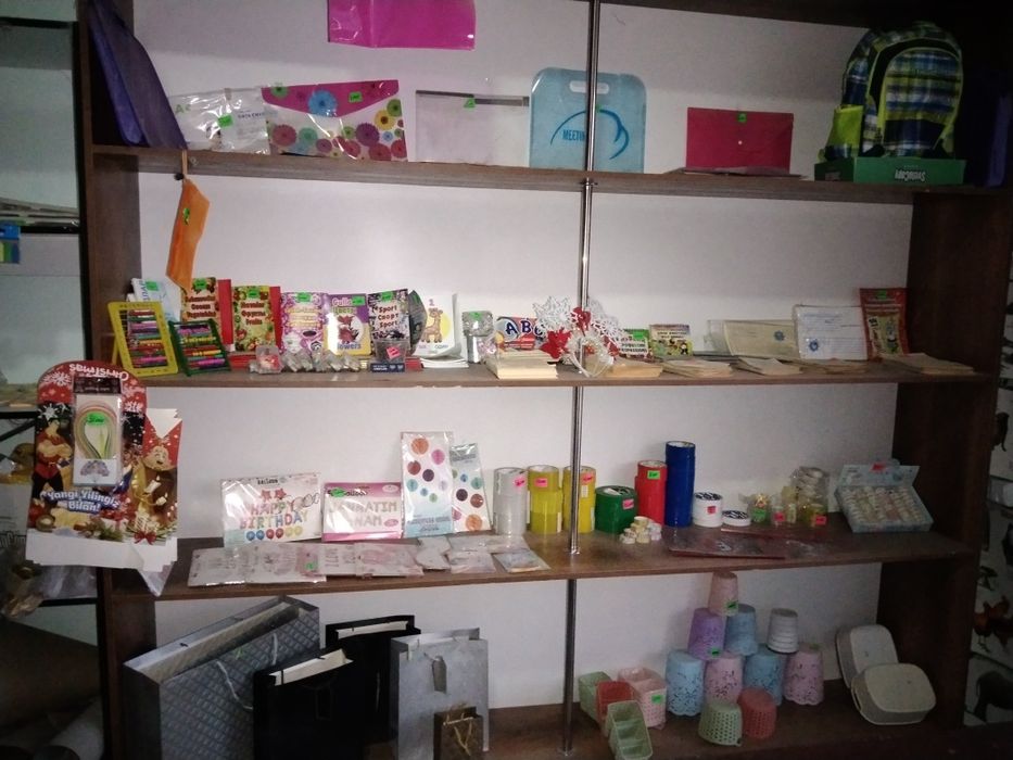 Полки, принтер черный-, белый и цветной принтер резка для фото, ламина