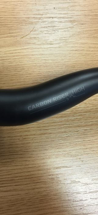 Карбоново кормило Simplon Tapered 20mm Rise 31.8x700mm Carbon Riser