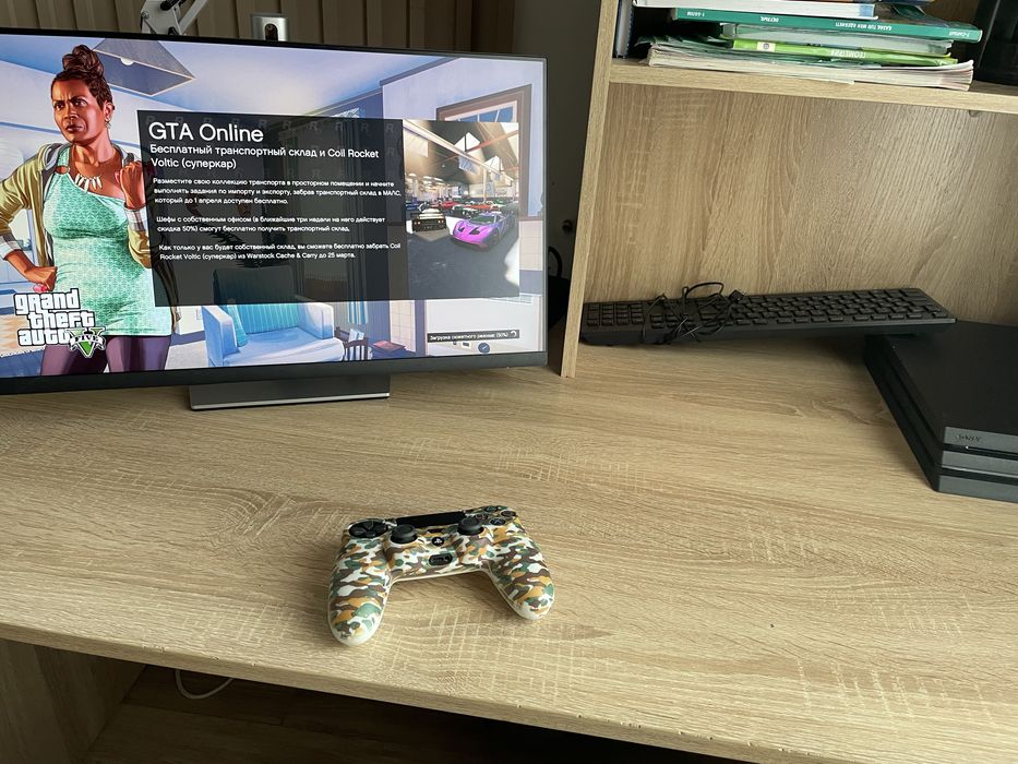 Пс 4 про в отличном состоянии ТОРГ