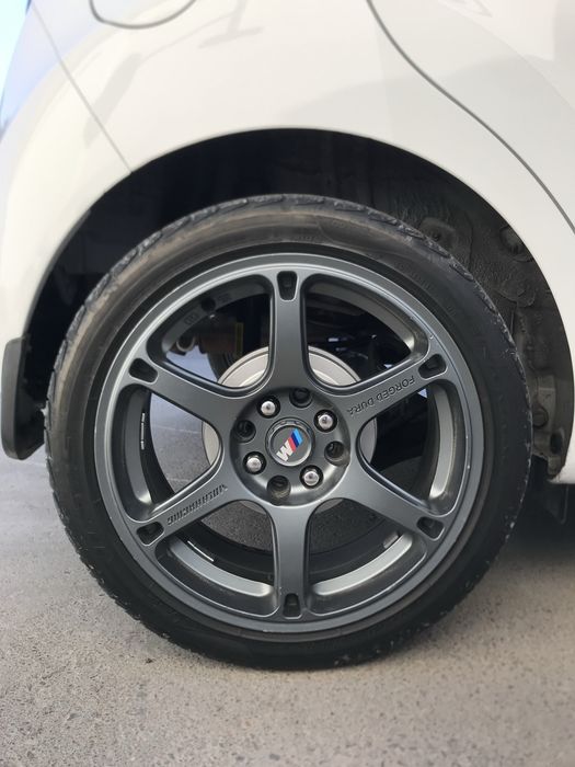 R16 sport orginal universal 100/4 114/4 sparkda turibti kumxo balonida