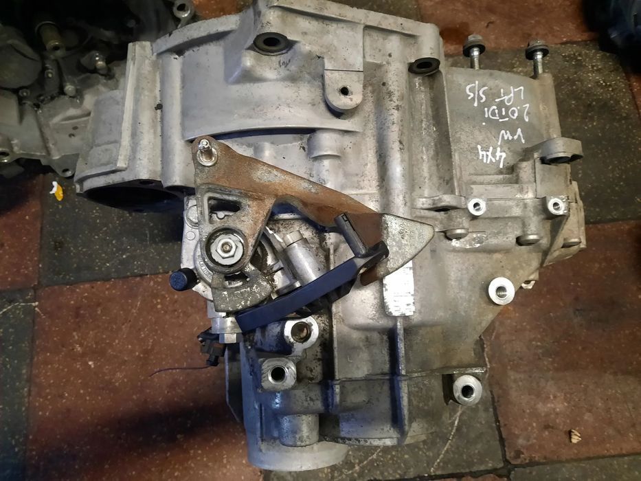 Cutie viteze manuala 6 trepte 4x4  vw Passat b7 2.0tdi cff start stop