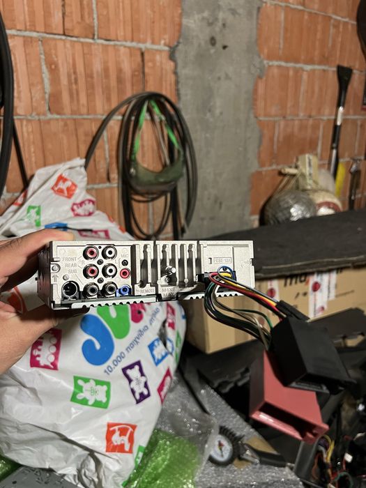 De vanzare player auto pioneer/jvc/sony (radio/casetofon/cd-player)