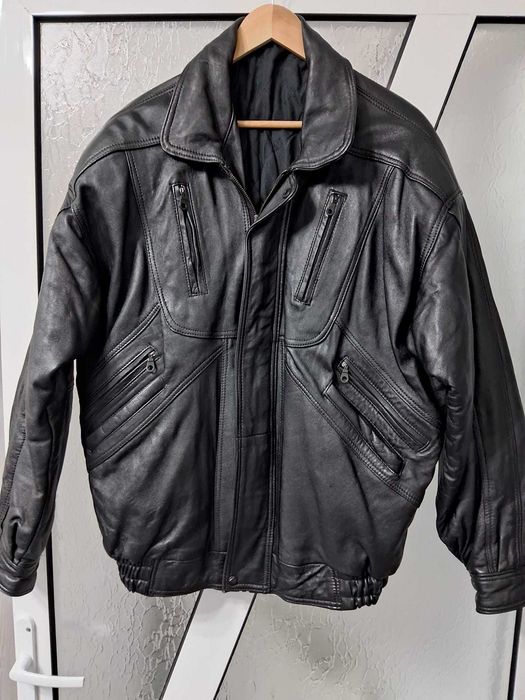 Geaca piele, culoare neagra, marimea XL