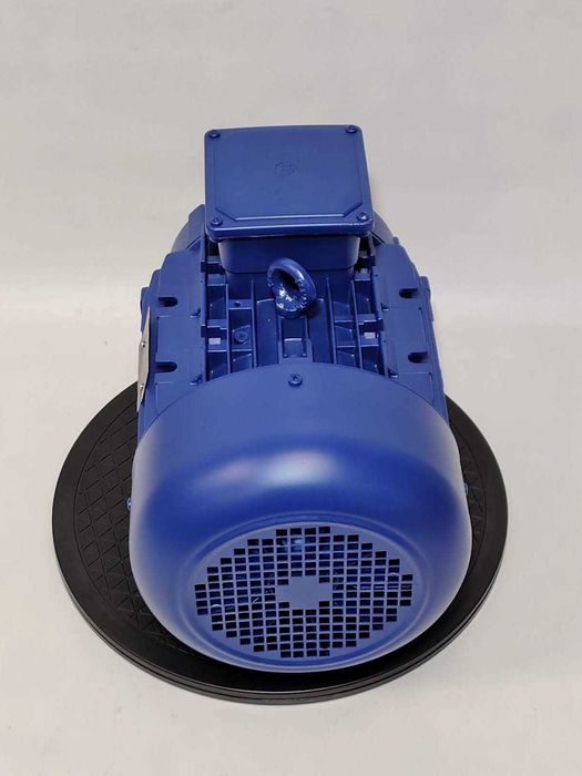 Електродвигател 5,5 кВт, 1450 rpm (Нов, наличен)