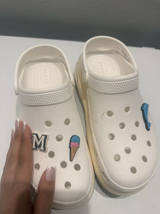 Продам crocs на подошве