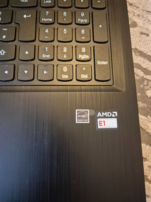 De vanzare 1  Laptop Asus si 1 Laptop Lenovo Tableta Huawei