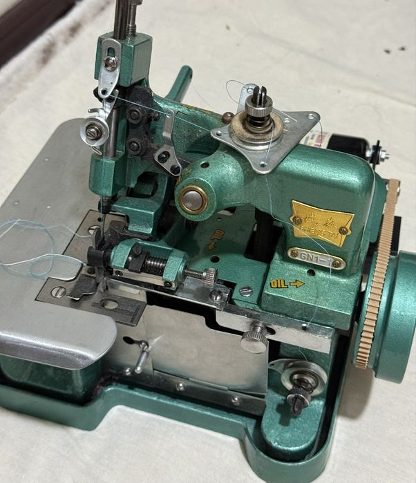 Аверлок. / швейные машины