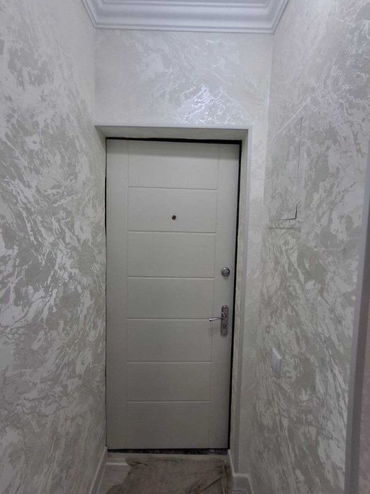 Продается квартира в Яшнабадском районе Дубовая 1-ком Кирпич 1-этаже