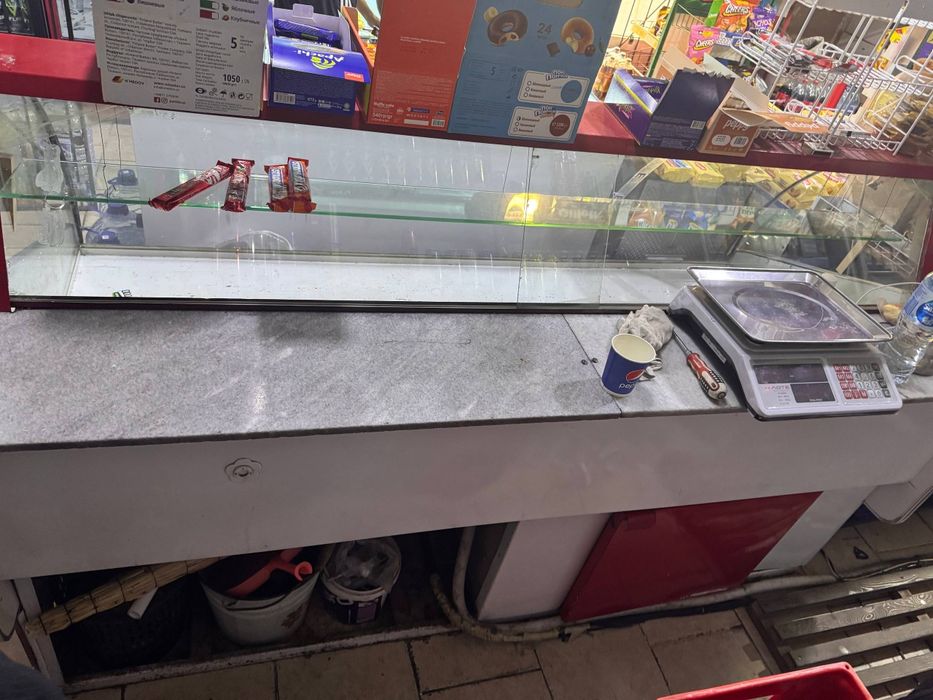 Холодильник для магазина