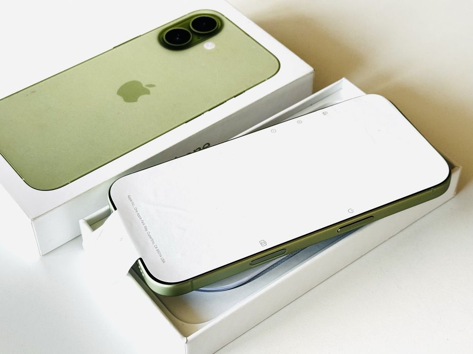 НОВ! Iphone 17 256GB Sage Гаранция 1 година