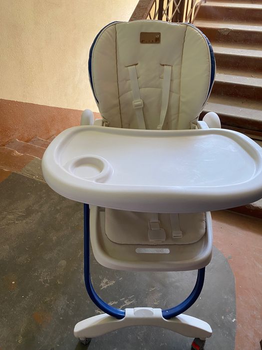 Продаётся детский стульчик для кормления