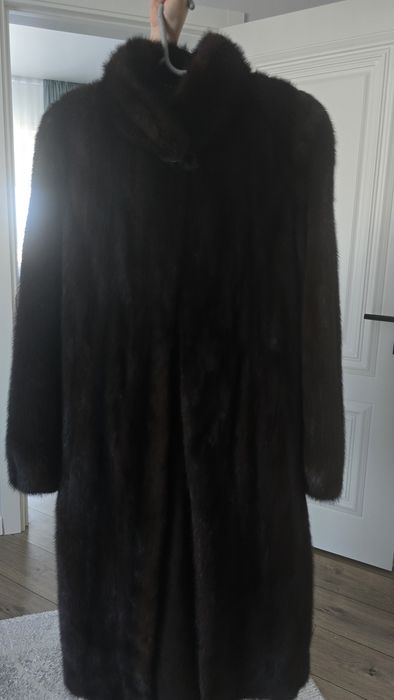 Норка шуба сатылады