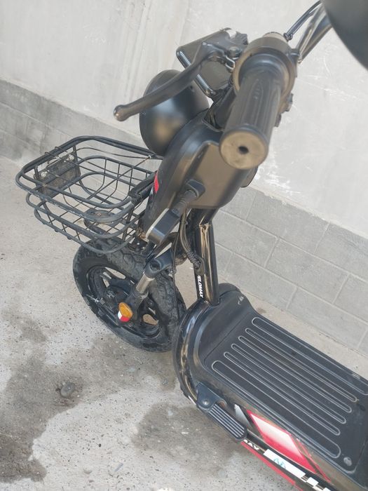 Електр скутер sotiladi