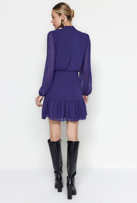 Рокля в лилав цвят " TRENDYOL "