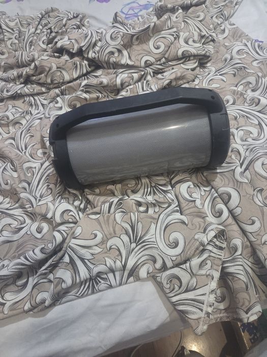 Продавам тонколона
