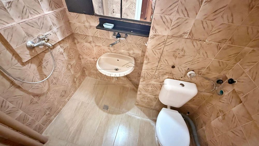 Дава се под наем Двустаен апартамент в Бургас, Изгрев - 64 кв.м за 331.5 € - Снимка #11