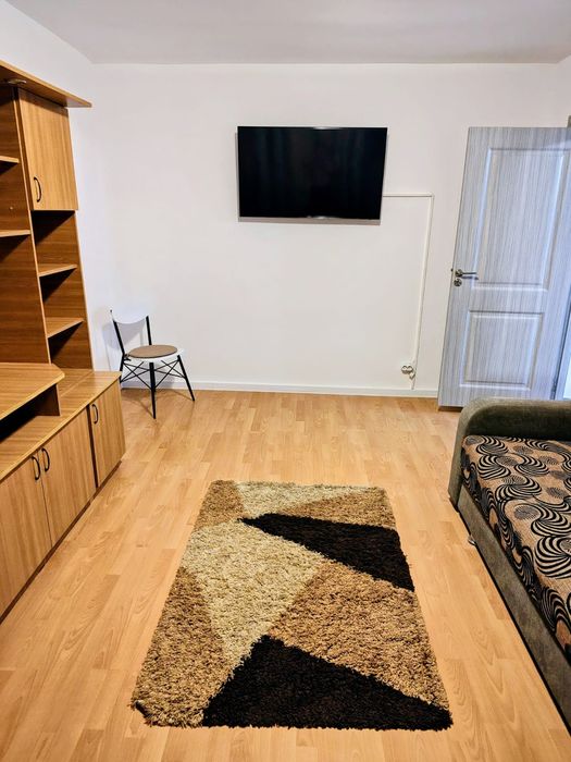 Inchiriez apartament 2 camere Braila