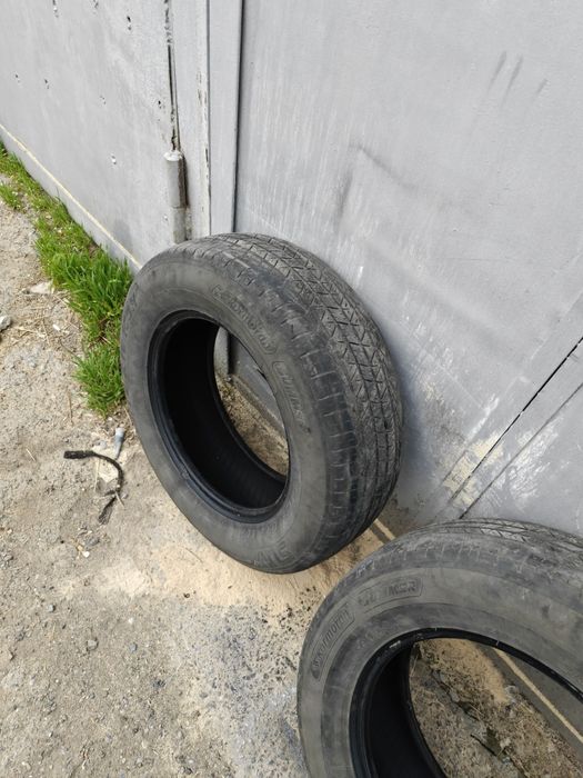 Шины 215/70 r16 2шт