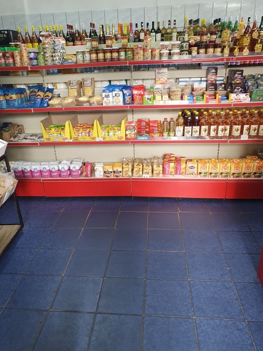 Închiriez spațiu comercial
