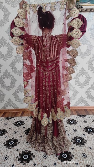 Келинлар ансамбль ку́йлаклар