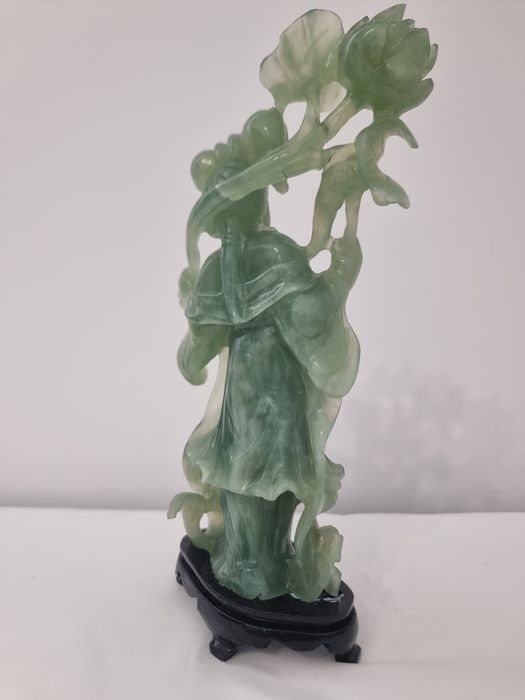 Statueta sculptura in jad natural / Quin Yin