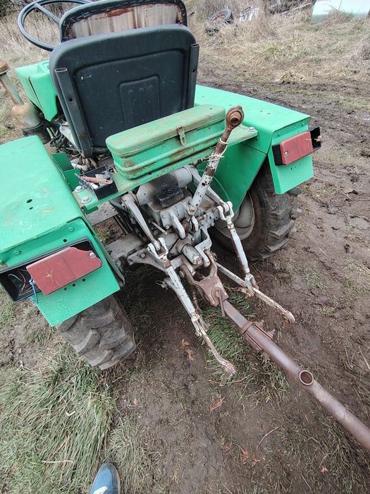 Трактор 2 цилиндров 18 кс.