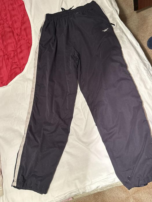 Син спортен анцунг