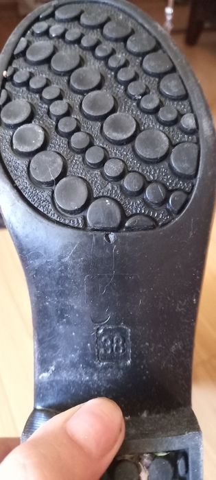 Резиновые сапоги