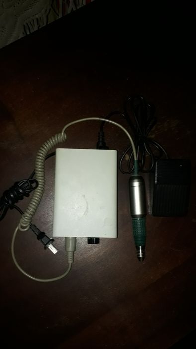 Машинка для маникюра