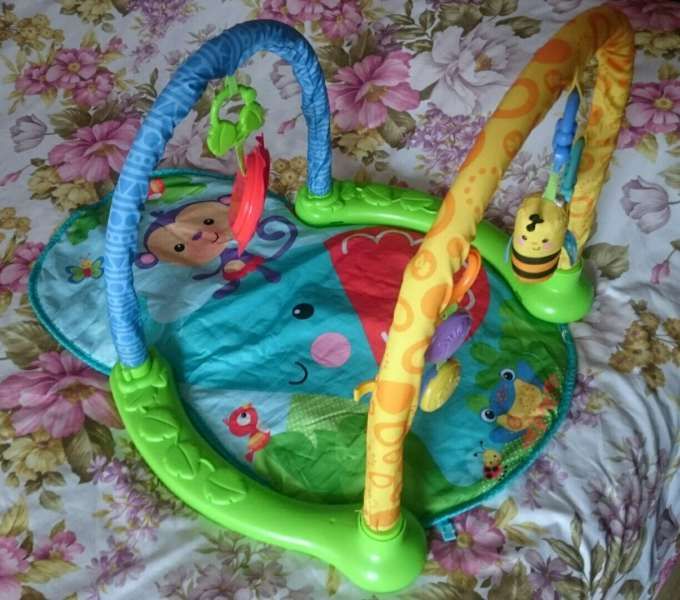 Активна гимнастика за бебе