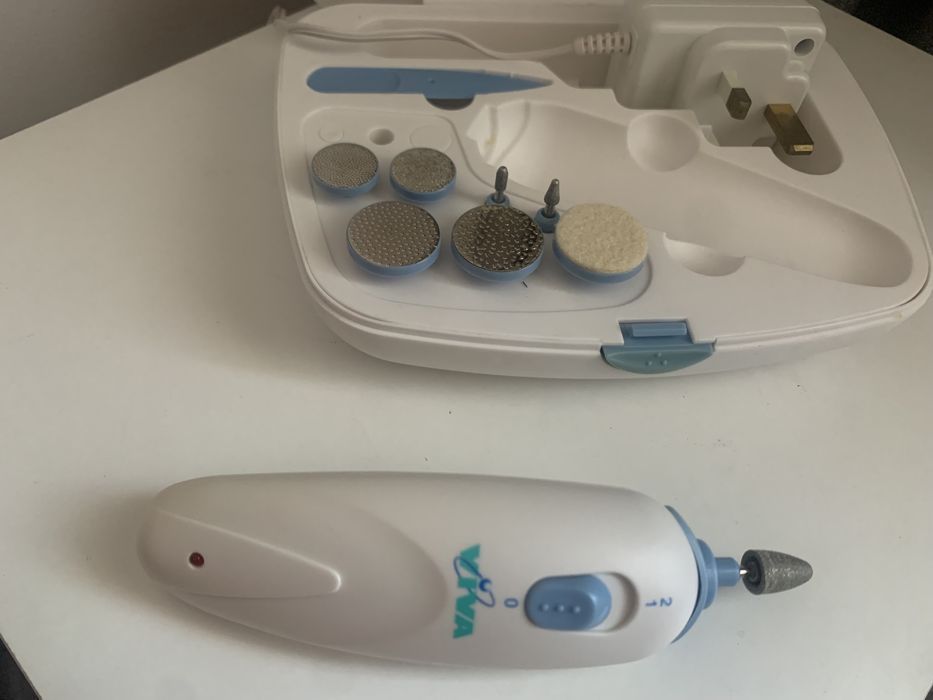 Trusa electrica nouă pentru unghii