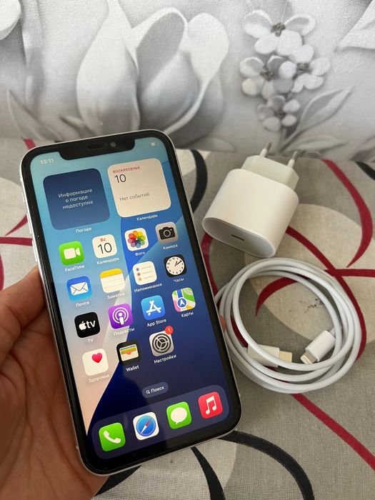 Айфон 11 64гб Iphone