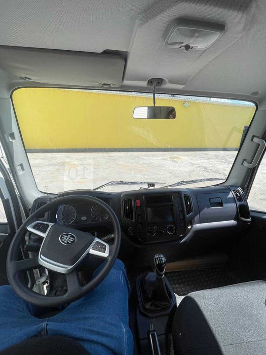 Автофургон бортовой с тентом FAW Tiger VR (15,2 м³), VUM1041