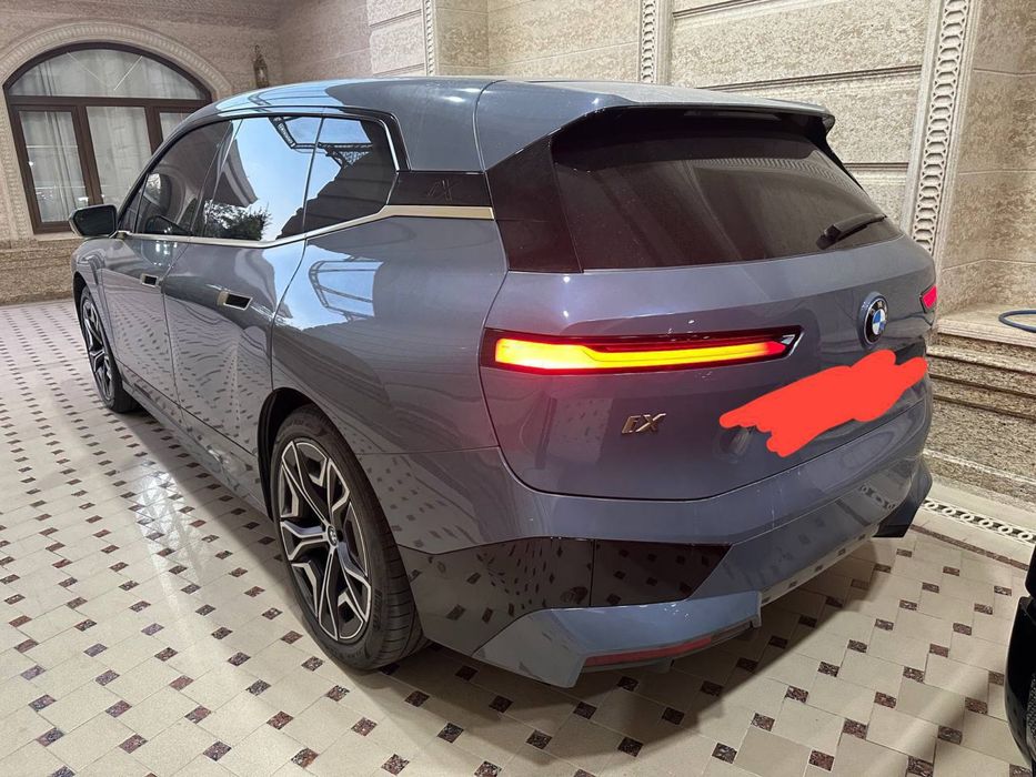 BMW ix naxtga va savdo nasiya godovoy 20 % nomizga o’tkaziladi.