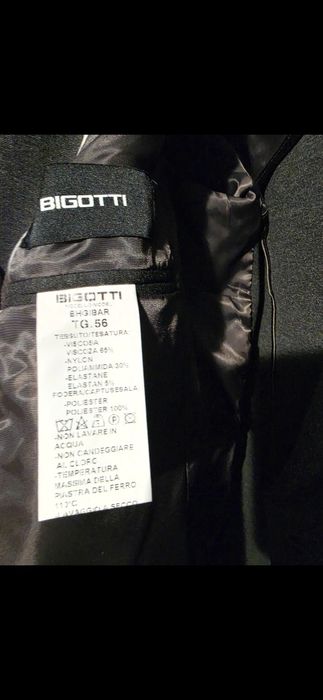 Sacou Bigotti - marimea 56