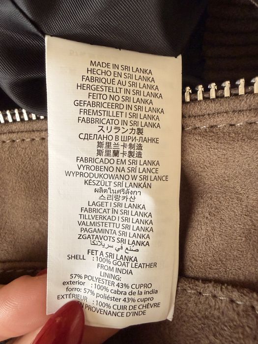 Оригинално чисто ново яке на Michael Kors