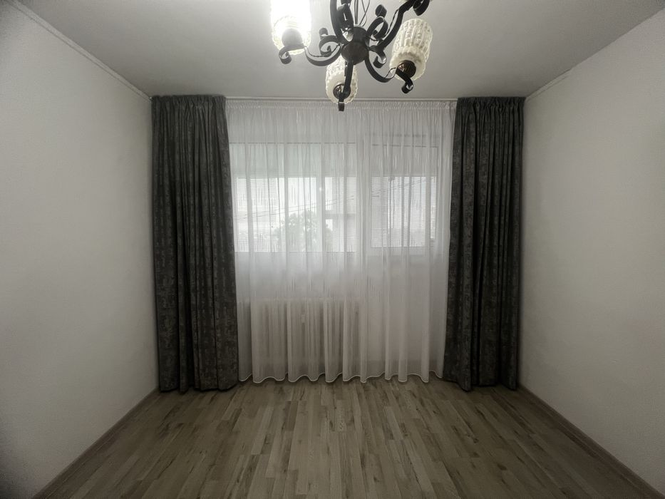 Apartament 3 camere  decomandat Pantelimon