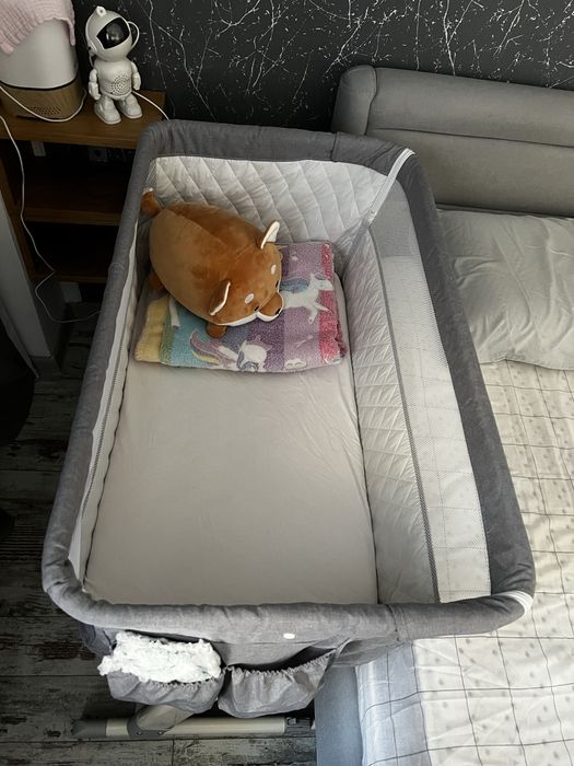 Pătuț co-sleeper Lionelo Theo – ca nou