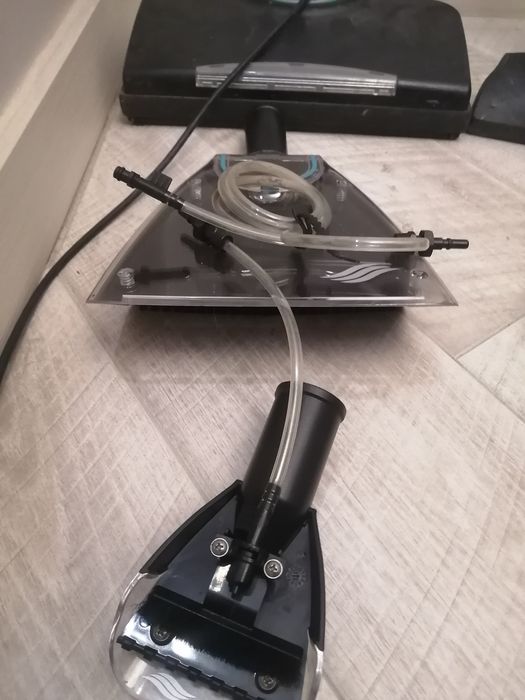 Продаю пылесос Roboclean Splus черно - серебристый.