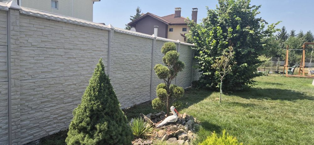 Армирани бетонни панелни огради.