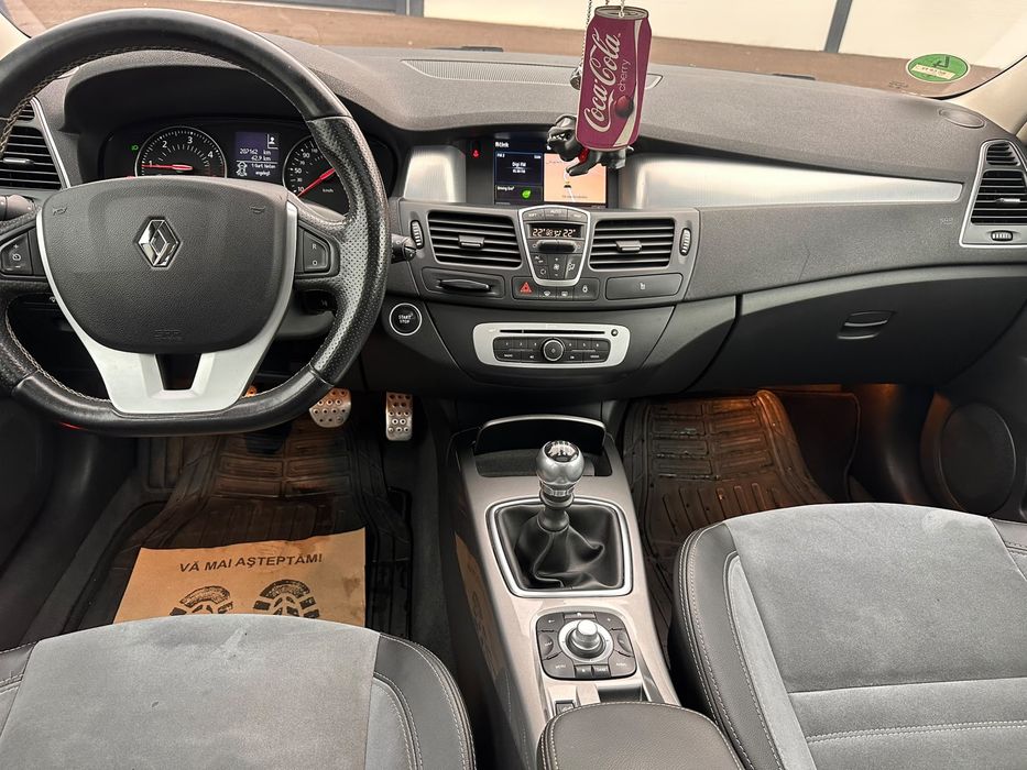 Renault Laguna III GT 4CONTROL/Panoramic/Bose/Bi-Xenon /ALB PERLAT