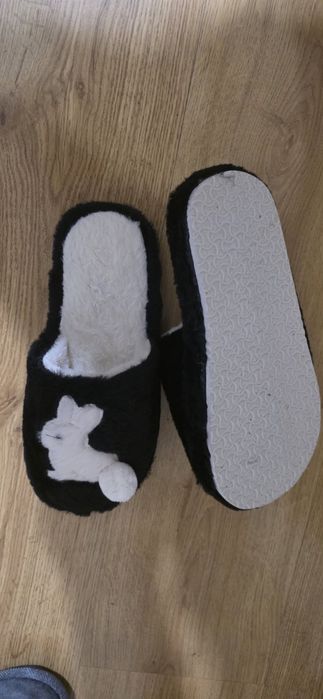 Нови Дамски Пантофи.