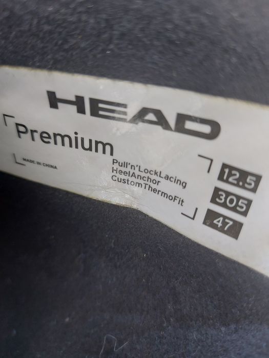 Сноуборд с автомати и обувки